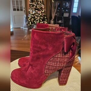 Burgundy | Copper keys bootie size 8.5